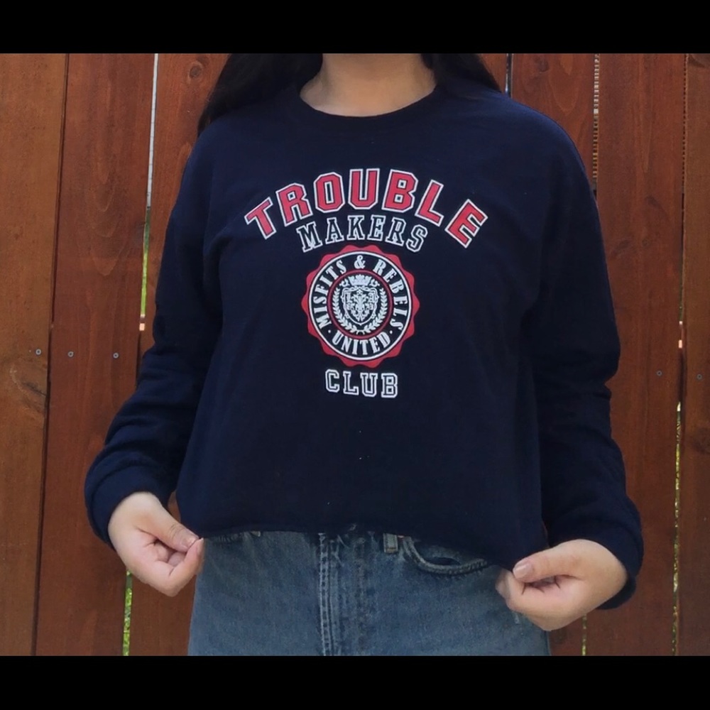 Forever 21 Cropped Long Sleeve Shirt